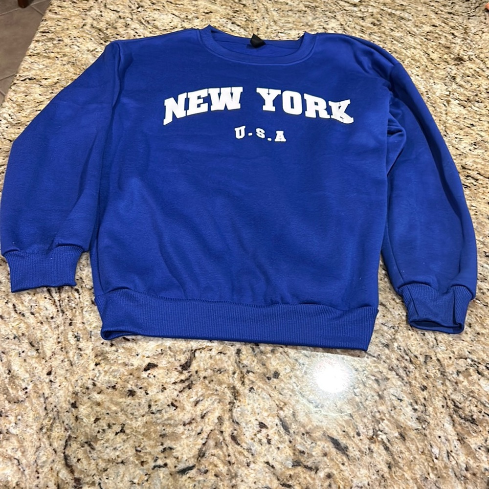 Light sweatshirt